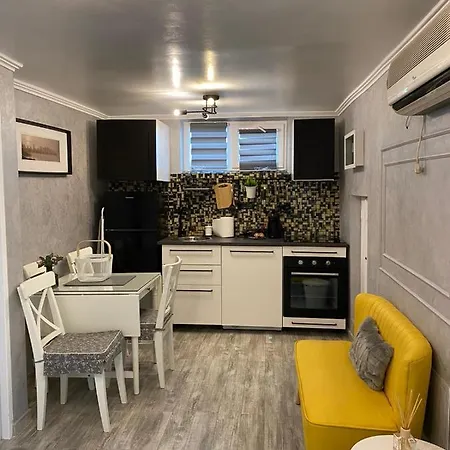 Apartament Topaz 1 Apartment